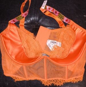Victoria's Secret Crystal Aloha Hibiscus Orange Lace Bustier NEW 36D